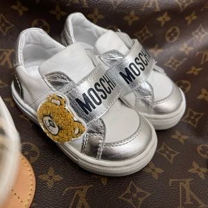 Moschino shoes number 20 baby